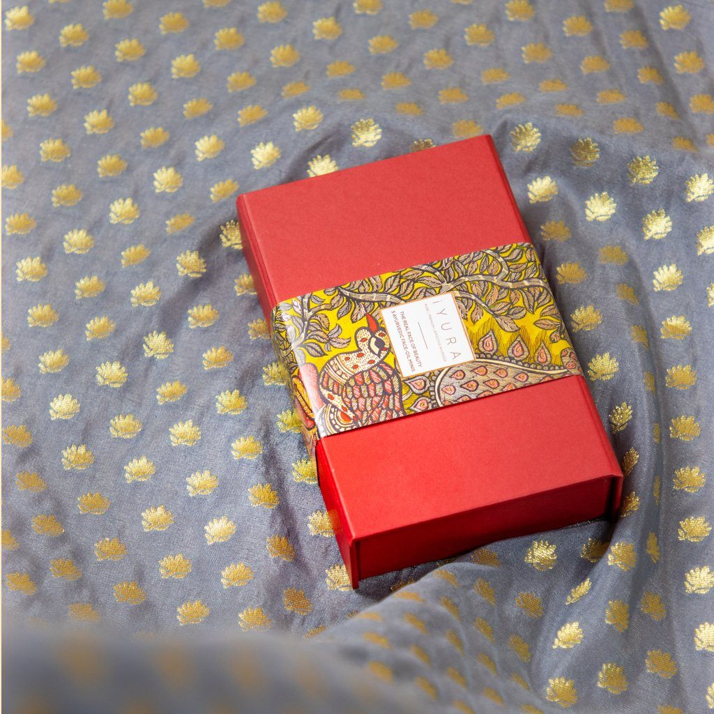 The Real Face of Beauty – 5 Ayurvedic Face Oil Minis
